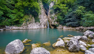 Агурские водопады Сочи